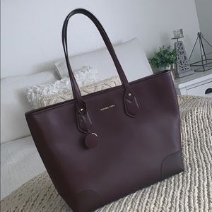 Michael Kors Saylor Large tote leather 👜